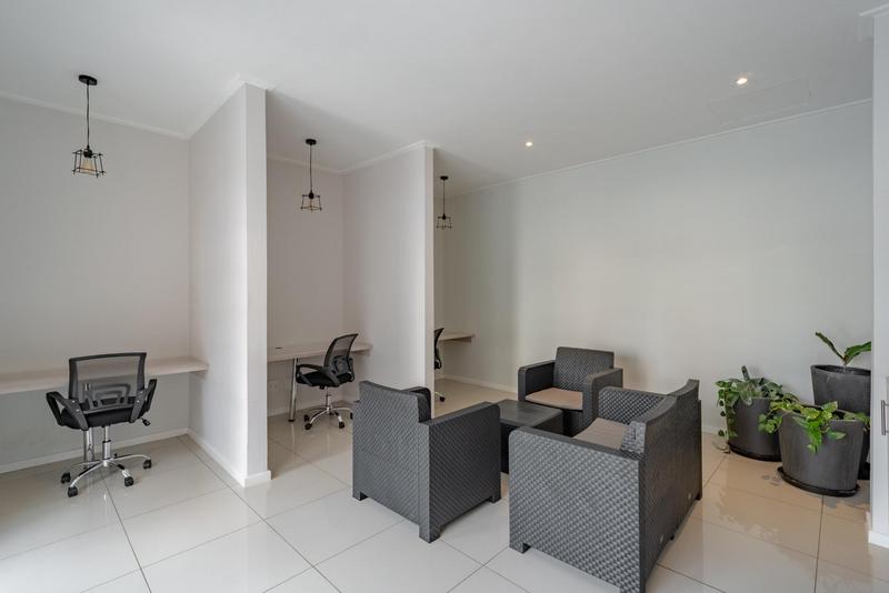 To Let 1 Bedroom Property for Rent in Bryanston Gauteng