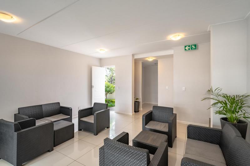 To Let 1 Bedroom Property for Rent in Bryanston Gauteng