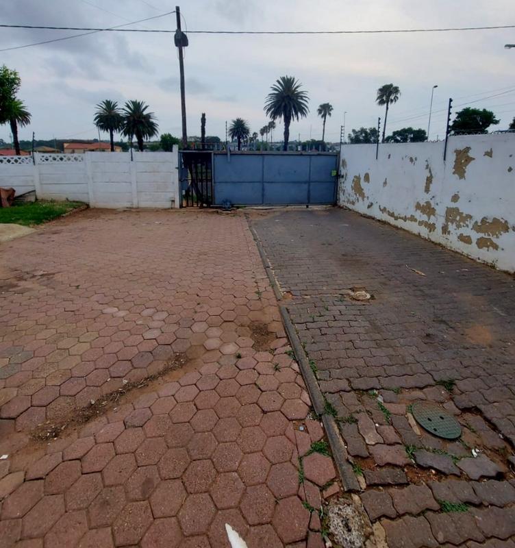 To Let 0 Bedroom Property for Rent in Roodepoort Central Gauteng