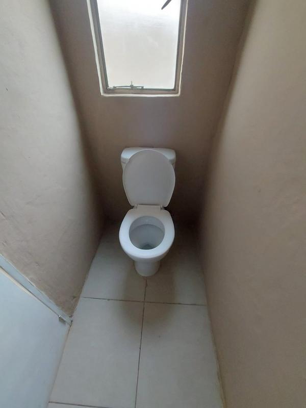 To Let 0 Bedroom Property for Rent in Roodepoort Central Gauteng