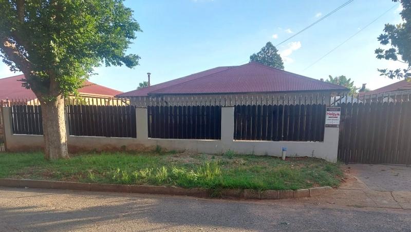 To Let 0 Bedroom Property for Rent in Roodepoort North Gauteng