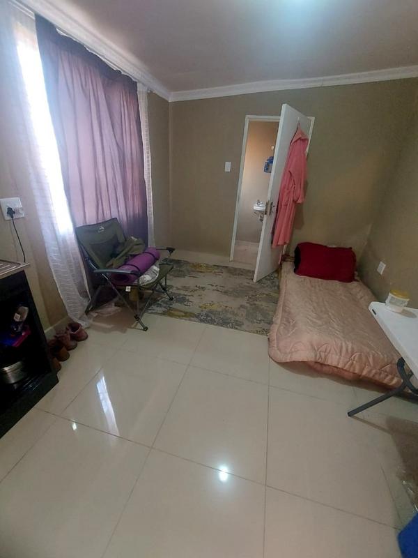 To Let 0 Bedroom Property for Rent in Roodepoort North Gauteng