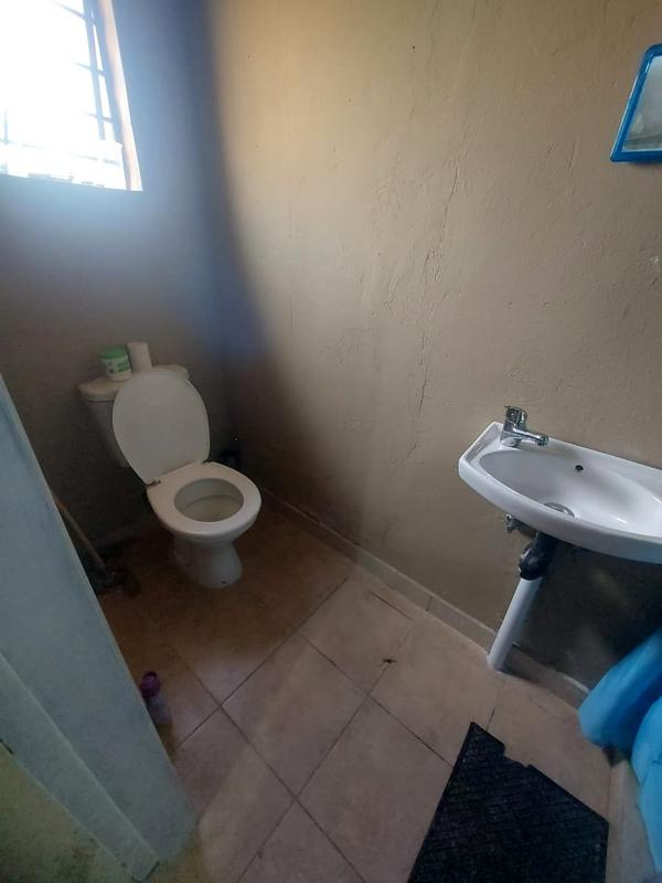 To Let 0 Bedroom Property for Rent in Roodepoort North Gauteng
