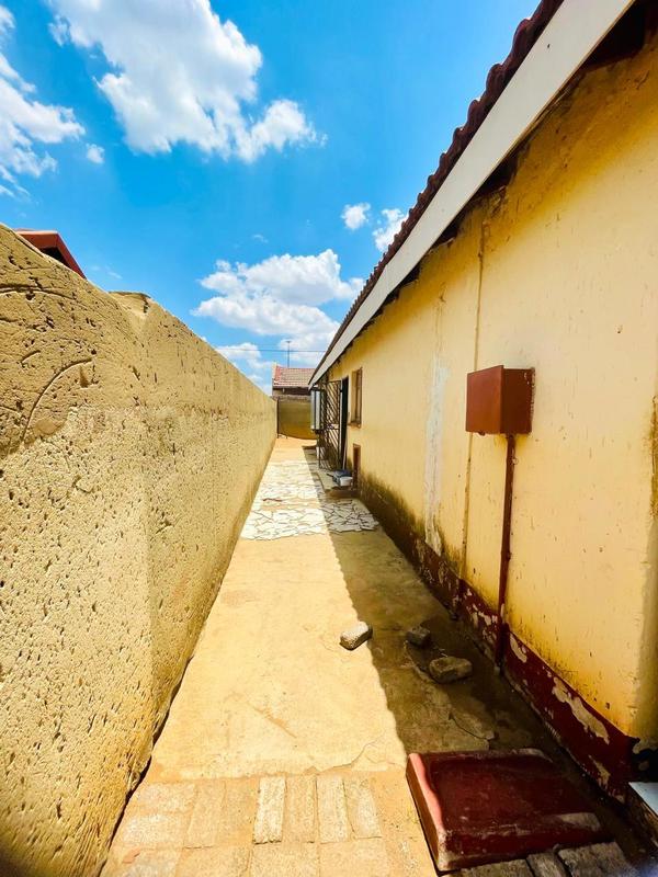 3 Bedroom Property for Sale in Doornkop Gauteng