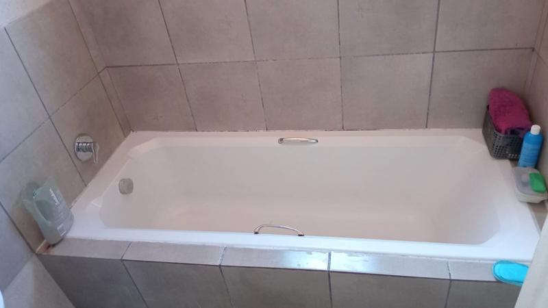 2 Bedroom Property for Sale in Wilfordon Gauteng