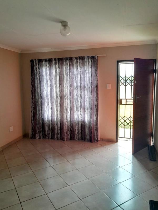 2 Bedroom Property for Sale in Wilfordon Gauteng