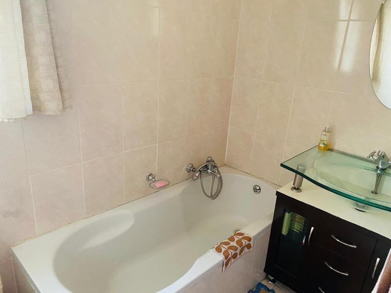 3 Bedroom Property for Sale in Esther Park Gauteng