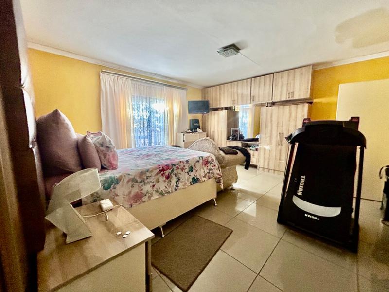 3 Bedroom Property for Sale in Vanderbijlpark CE 2 Gauteng