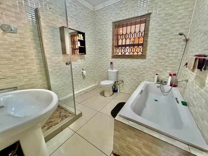 3 Bedroom Property for Sale in Vanderbijlpark CE 2 Gauteng