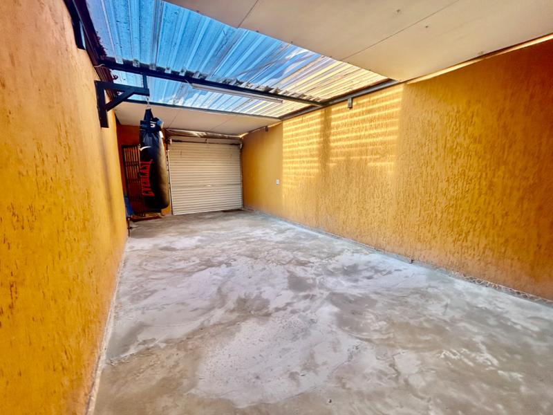 3 Bedroom Property for Sale in Vanderbijlpark CE 2 Gauteng