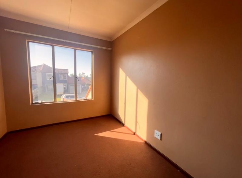 2 Bedroom Property for Sale in Vanderbijlpark CE Gauteng