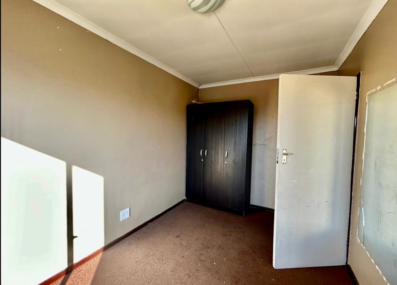 2 Bedroom Property for Sale in Vanderbijlpark CE Gauteng