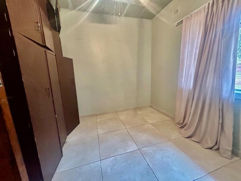 4 Bedroom Property for Sale in Vanderbijlpark CW 3 Gauteng