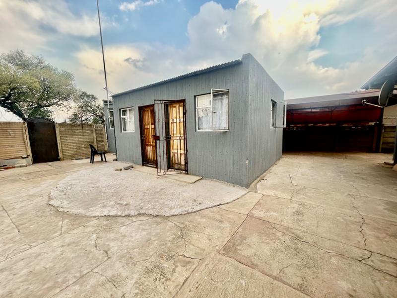 4 Bedroom Property for Sale in Vanderbijlpark CW 3 Gauteng