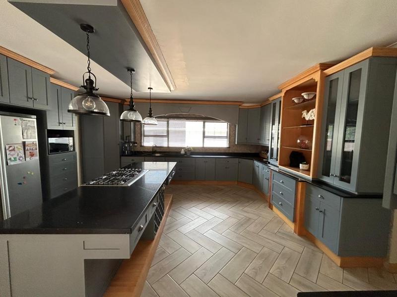 4 Bedroom Property for Sale in Vanderbijlpark SW 5 Gauteng