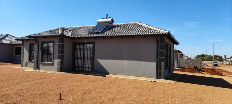 2 Bedroom Property for Sale in Windmill Park Gauteng