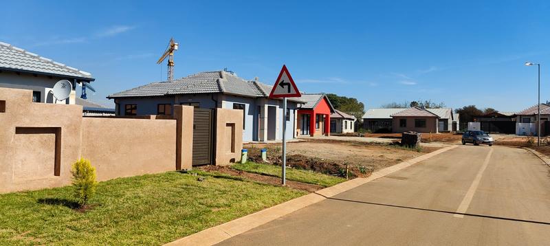 4 Bedroom Property for Sale in Windmill Park Gauteng