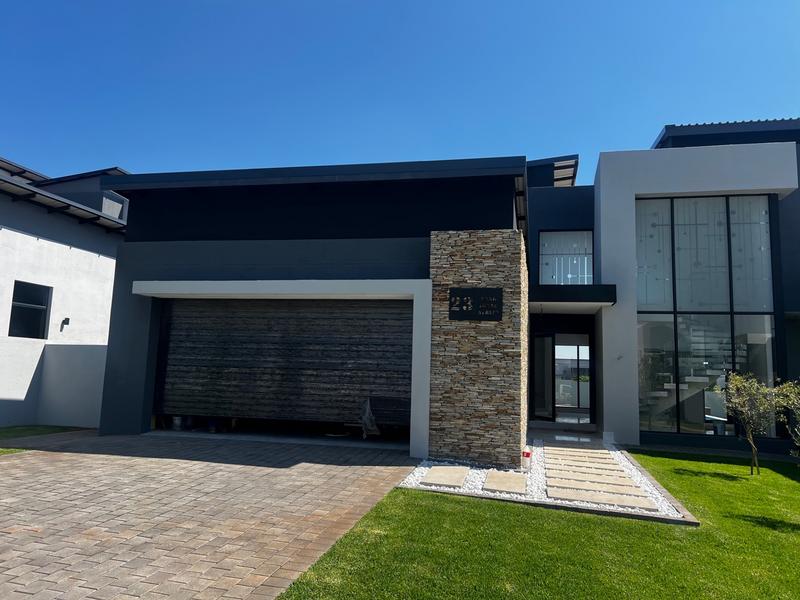5 Bedroom Property for Sale in Midstream Heights Gauteng