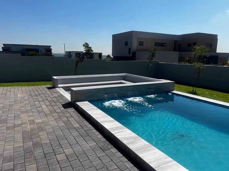 5 Bedroom Property for Sale in Midstream Heights Gauteng