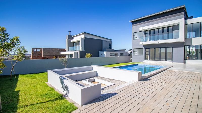 5 Bedroom Property for Sale in Midstream Heights Gauteng