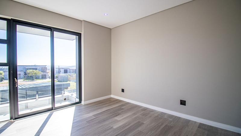 5 Bedroom Property for Sale in Midstream Heights Gauteng