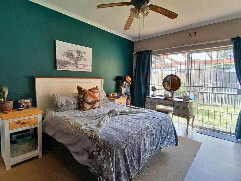 3 Bedroom Property for Sale in Birchleigh Gauteng