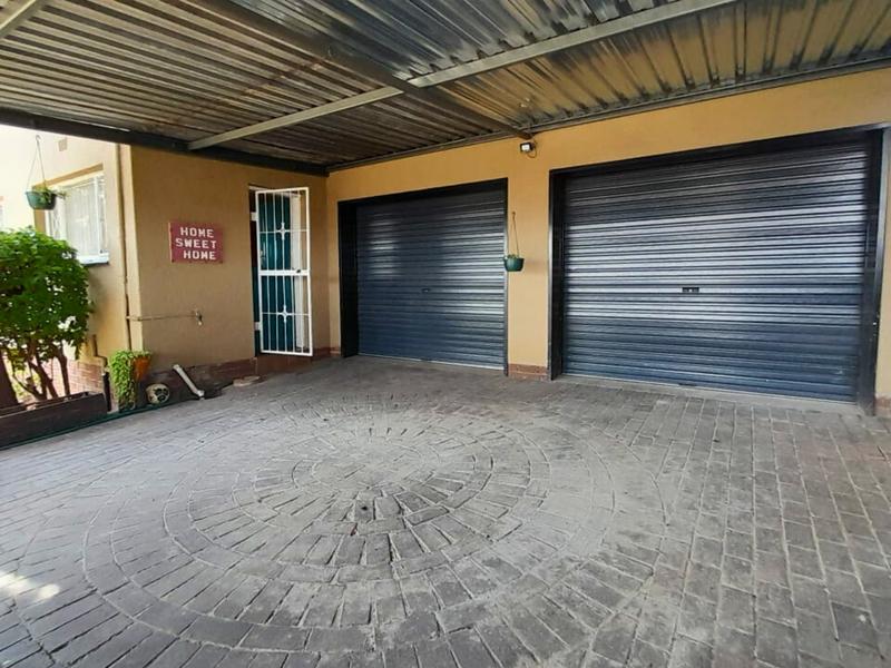 3 Bedroom Property for Sale in Birchleigh Gauteng