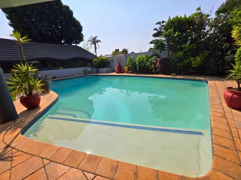 3 Bedroom Property for Sale in Birchleigh Gauteng