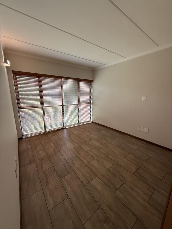 To Let 2 Bedroom Property for Rent in Atholl Gauteng