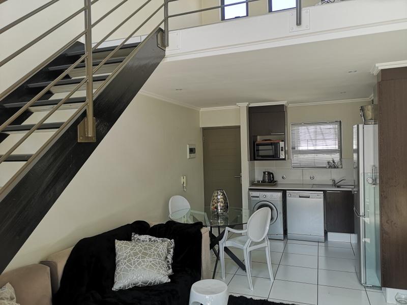 To Let 1 Bedroom Property for Rent in Fourways Gauteng
