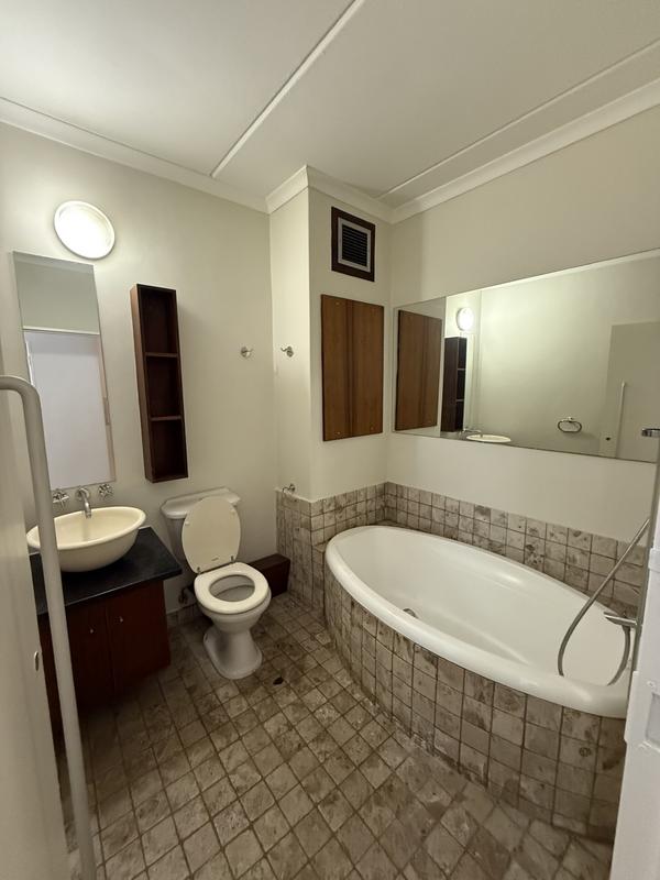 2 Bedroom Property for Sale in Atholl Gauteng