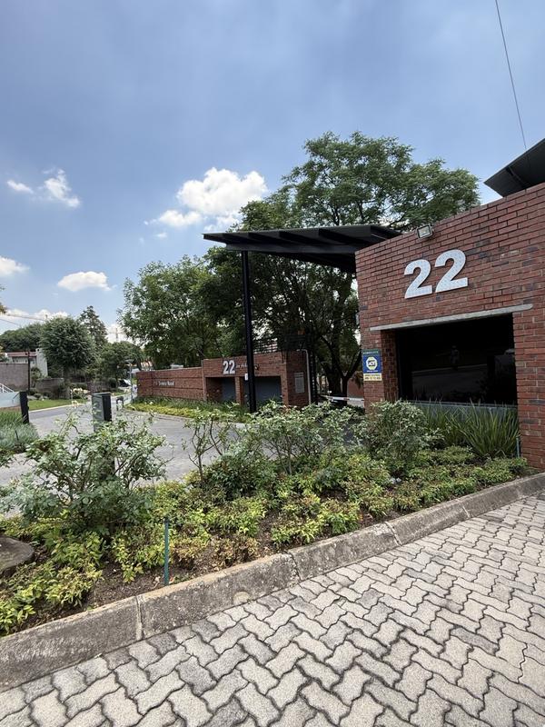 2 Bedroom Property for Sale in Atholl Gauteng