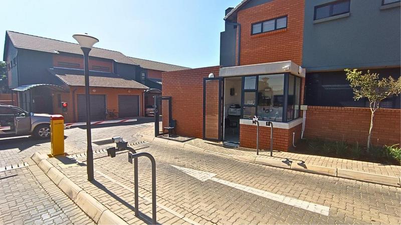 2 Bedroom Property for Sale in Montana Gauteng