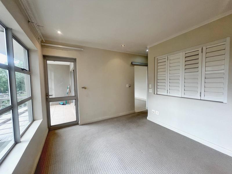 To Let 2 Bedroom Property for Rent in Sandhurst Gauteng