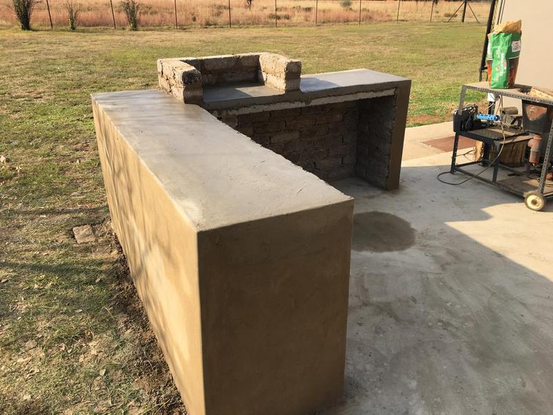 Commercial Property for Sale in Valley Settlements A H Gauteng