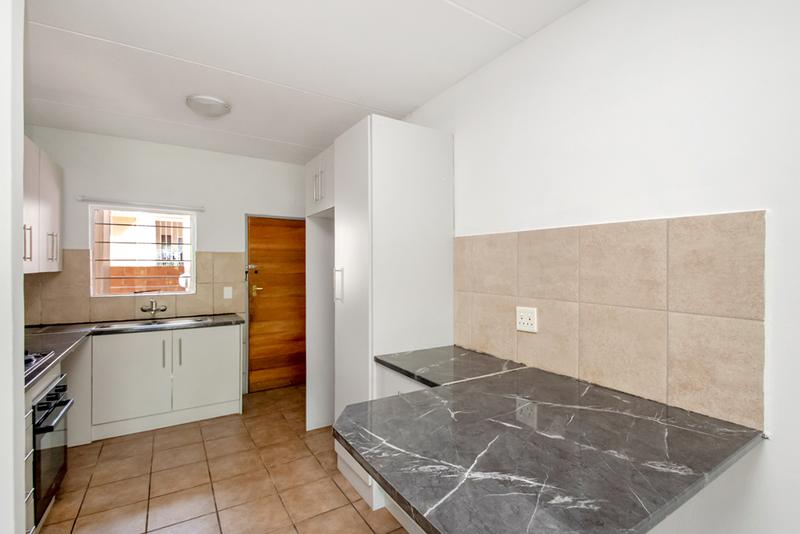 To Let 2 Bedroom Property for Rent in Sundowner Gauteng