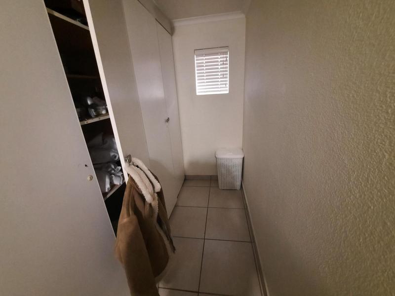 To Let 1 Bedroom Property for Rent in Elardus Park Gauteng