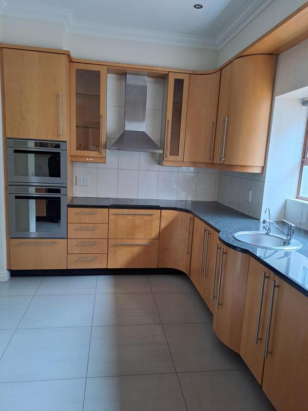 To Let 4 Bedroom Property for Rent in Northcliff Gauteng