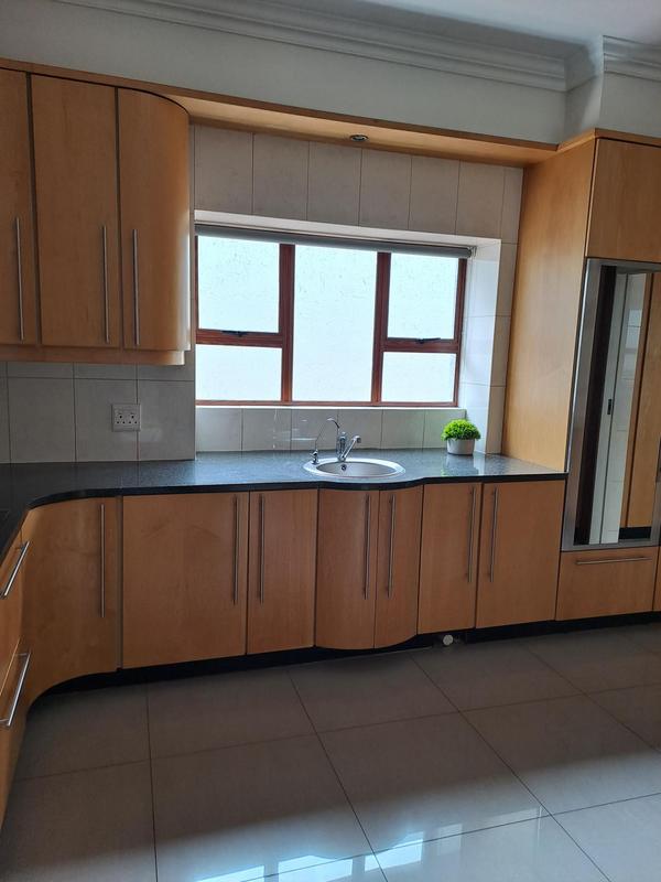 To Let 4 Bedroom Property for Rent in Northcliff Gauteng