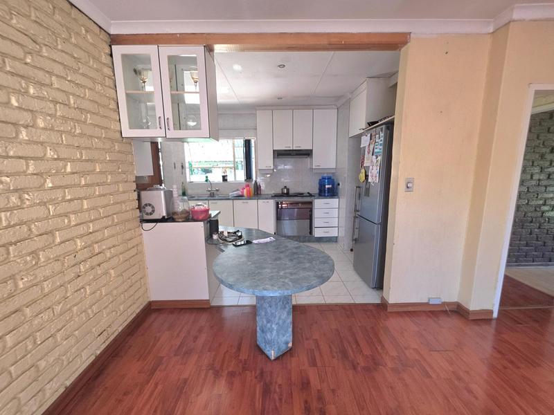 3 Bedroom Property for Sale in Sunward Park Gauteng