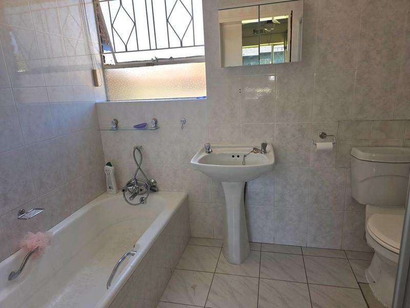 3 Bedroom Property for Sale in Sunward Park Gauteng