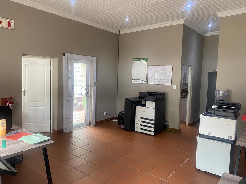 To Let commercial Property for Rent in Clubview Gauteng
