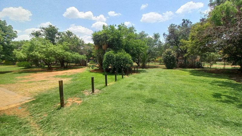 4 Bedroom Property for Sale in Kameeldrift East Gauteng