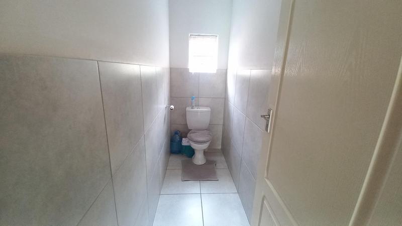 4 Bedroom Property for Sale in Kameeldrift East Gauteng