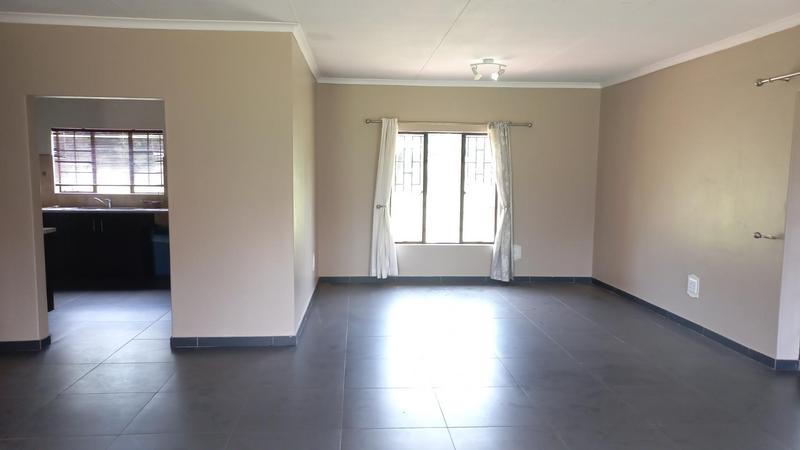 4 Bedroom Property for Sale in Kameeldrift East Gauteng