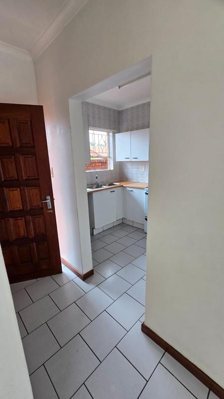 To Let 2 Bedroom Property for Rent in Vorna Valley Gauteng
