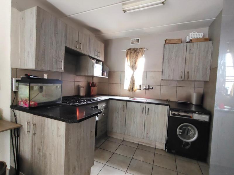 To Let 2 Bedroom Property for Rent in Montana Gauteng