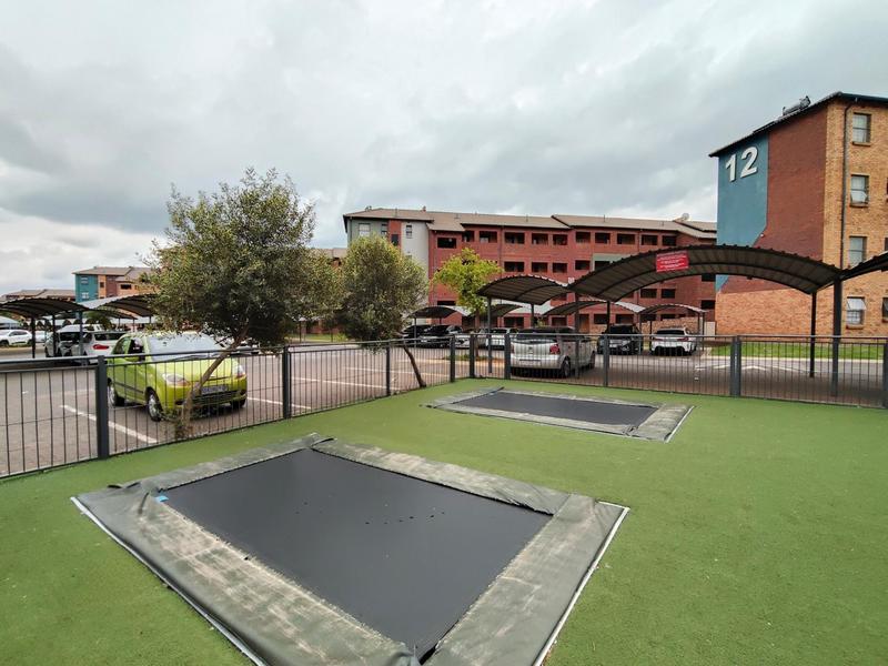 To Let 2 Bedroom Property for Rent in Montana Gauteng