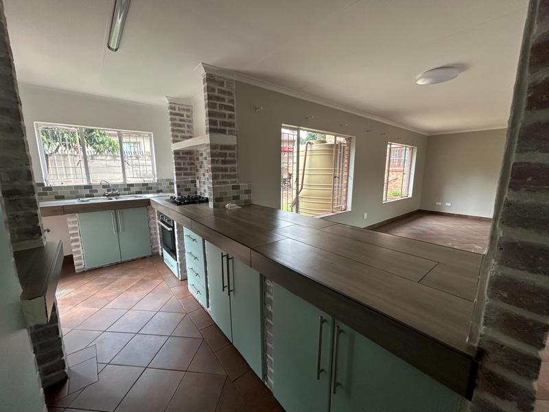 To Let 3 Bedroom Property for Rent in The Reeds Gauteng