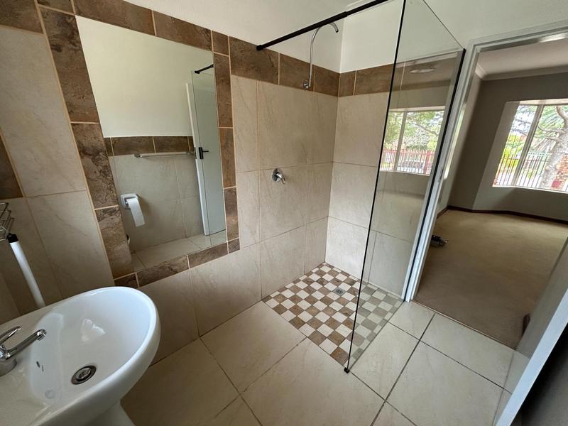 To Let 3 Bedroom Property for Rent in The Reeds Gauteng